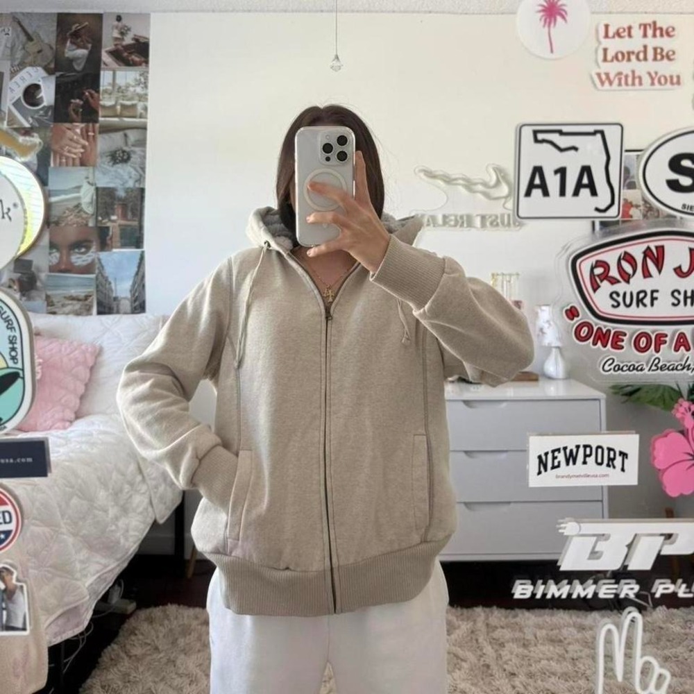 cream sherpa y2k old navy zipup‎ hoodie
